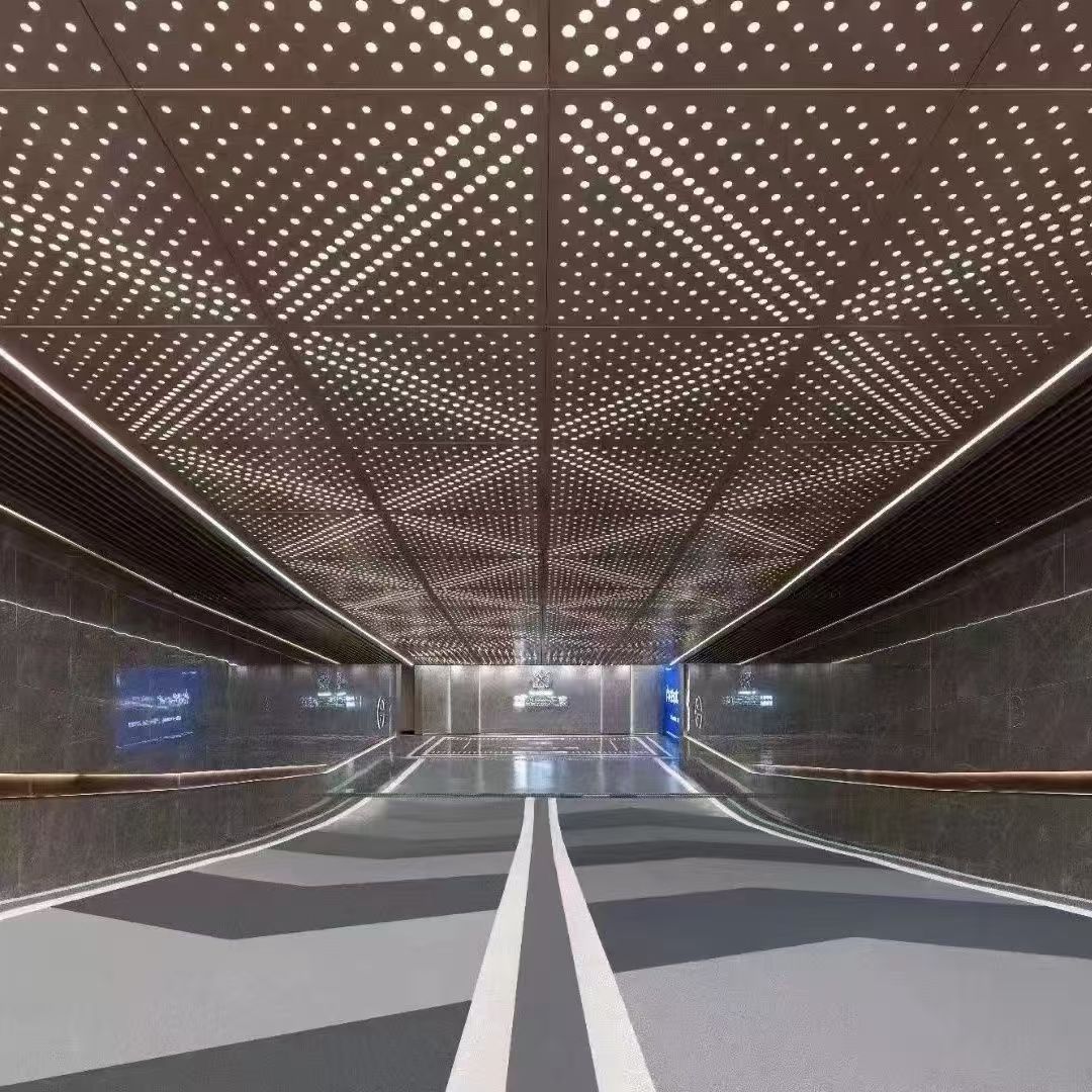 潜江市室内吊顶勾搭板铝围挡 - 方案
